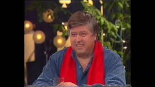 картинка: ЛЕОНИД СЕРГЕЕВ, ВАДИМ И ВАЛЕРИЙ МИЩУКИ В БЛЕФ-КЛУБЕ (улучшенное видео,1997г.)