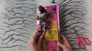 Барби йога афроамериканка Barbie made to move (безграничные движения). Распаковка
