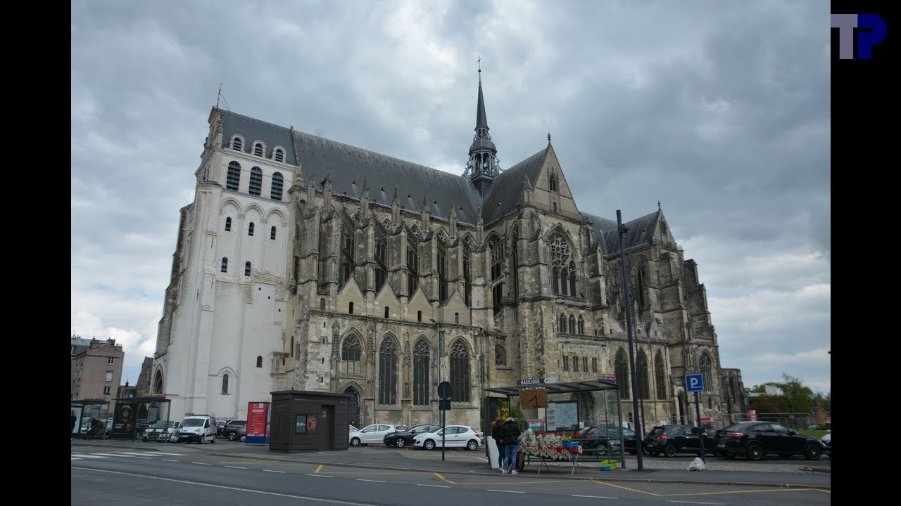 Cloches de la basilique Saint-Quentin de Saint-Quentin (Aisne)