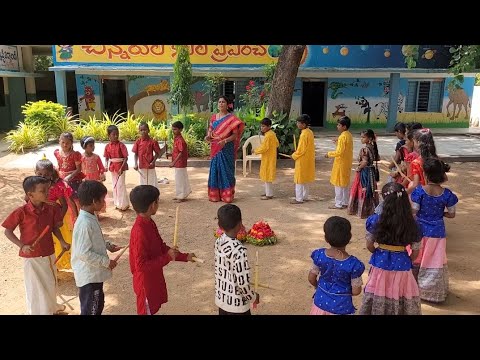 Sherma#kolatam#Gujarathi song #schoolactivities #dasaravibes #bathukammacelebration #folkdance