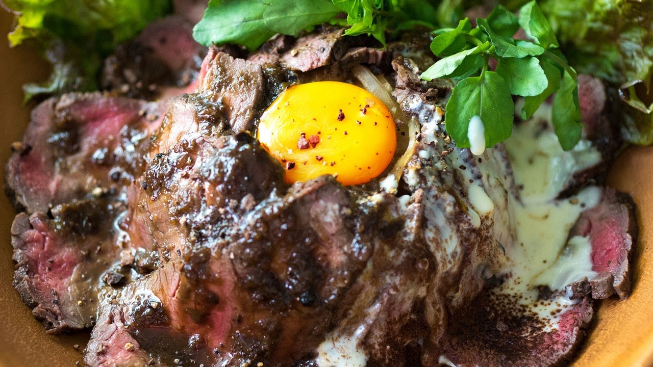 How to make Roast beef bowl of Cocoa salt with cocoa sauce