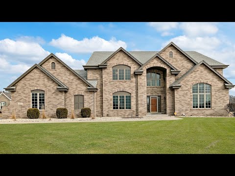 2022 8th Pl, Kenosha, WI home video tour