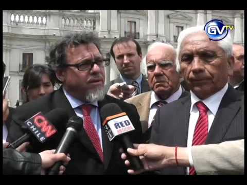 ALCALDES Y PARLAMENTARIOS ENTREGARON CARTA EN LA MONEDA, 17 DE ...