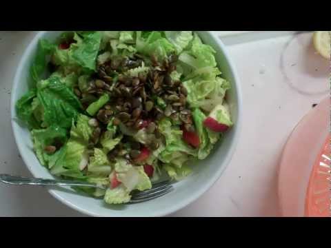 Video: Pumpkin Seed And Apple Salad