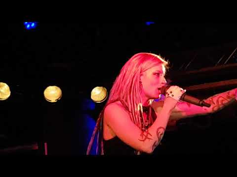 Burning Witches - Holy Diver