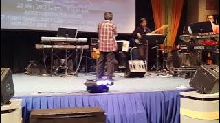 lampu robotik canggih ceriakan suasana