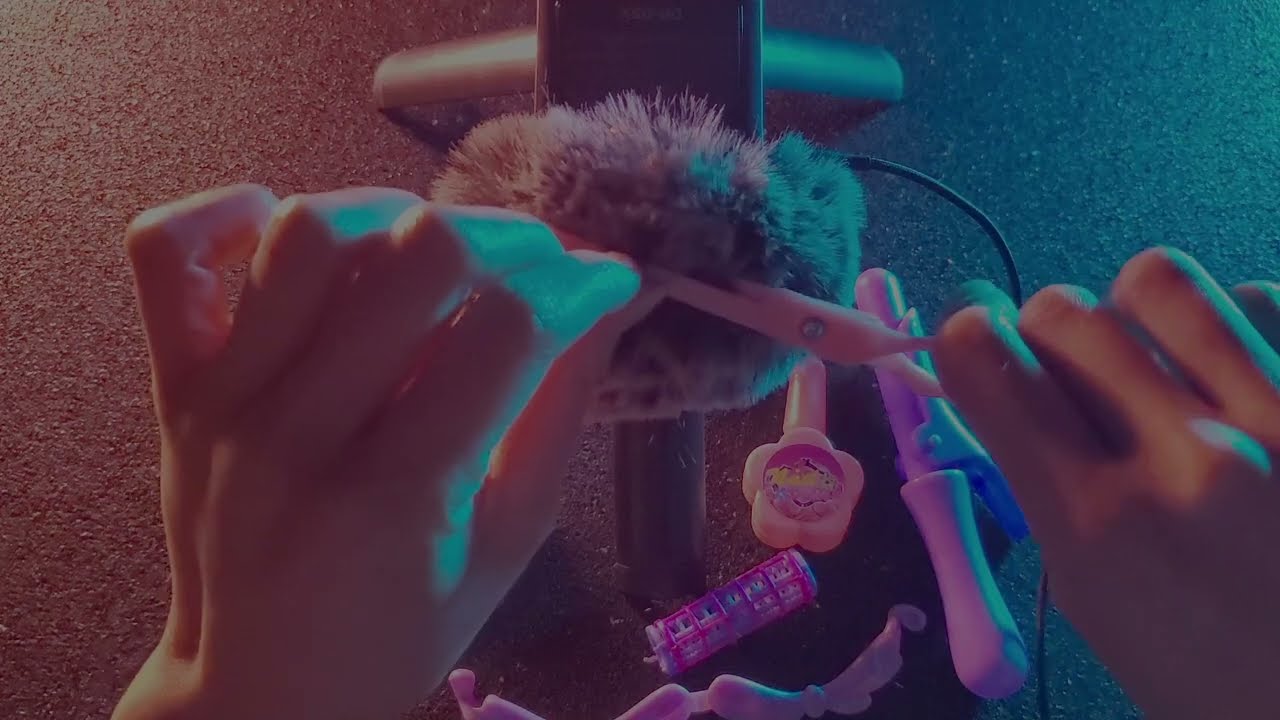 ASMR Toy Hair Salon - Cutting, Brushing, Scratching, Tapping (No Talking)