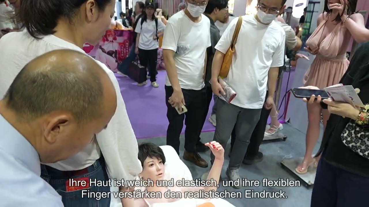 Die Interaktivste KI-Begleiterin der Welt! Berührung, Stimme & Automatik