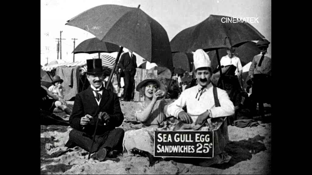 Hot Dogs (Hank Mann – 1920) - YouTube