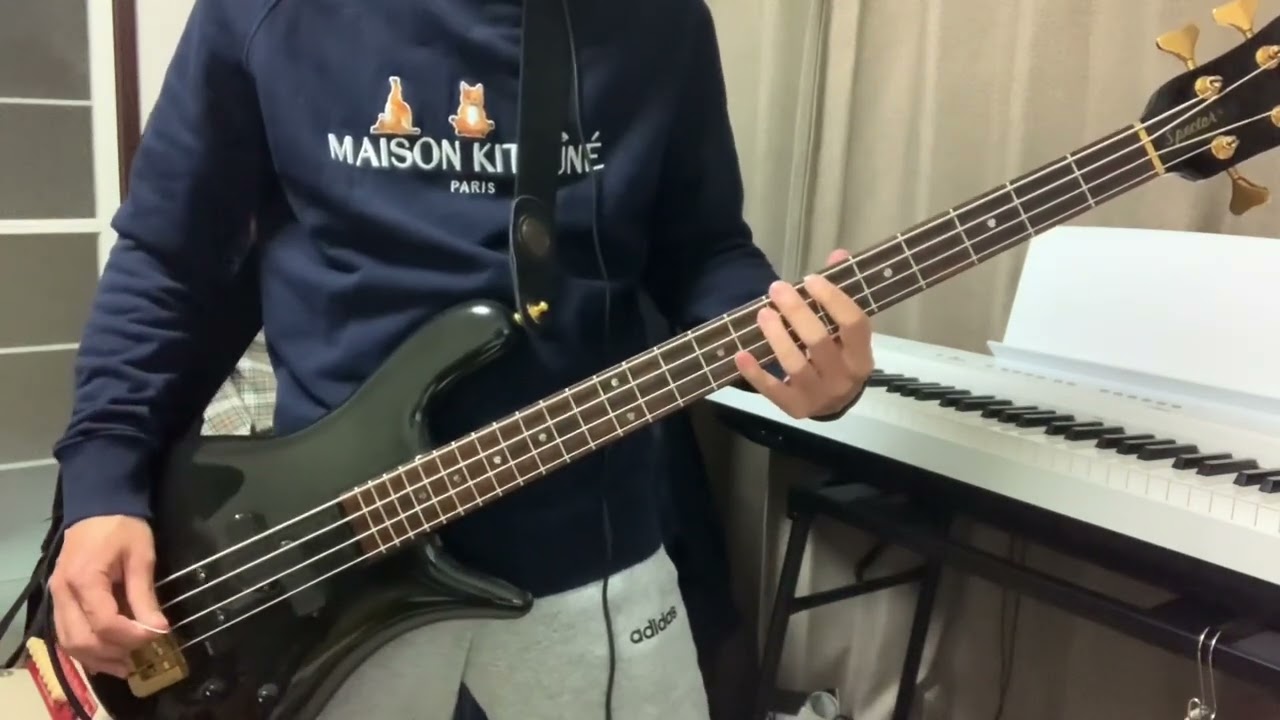 透明少女/NUMBER GIRL(Bass Cover) - YouTube