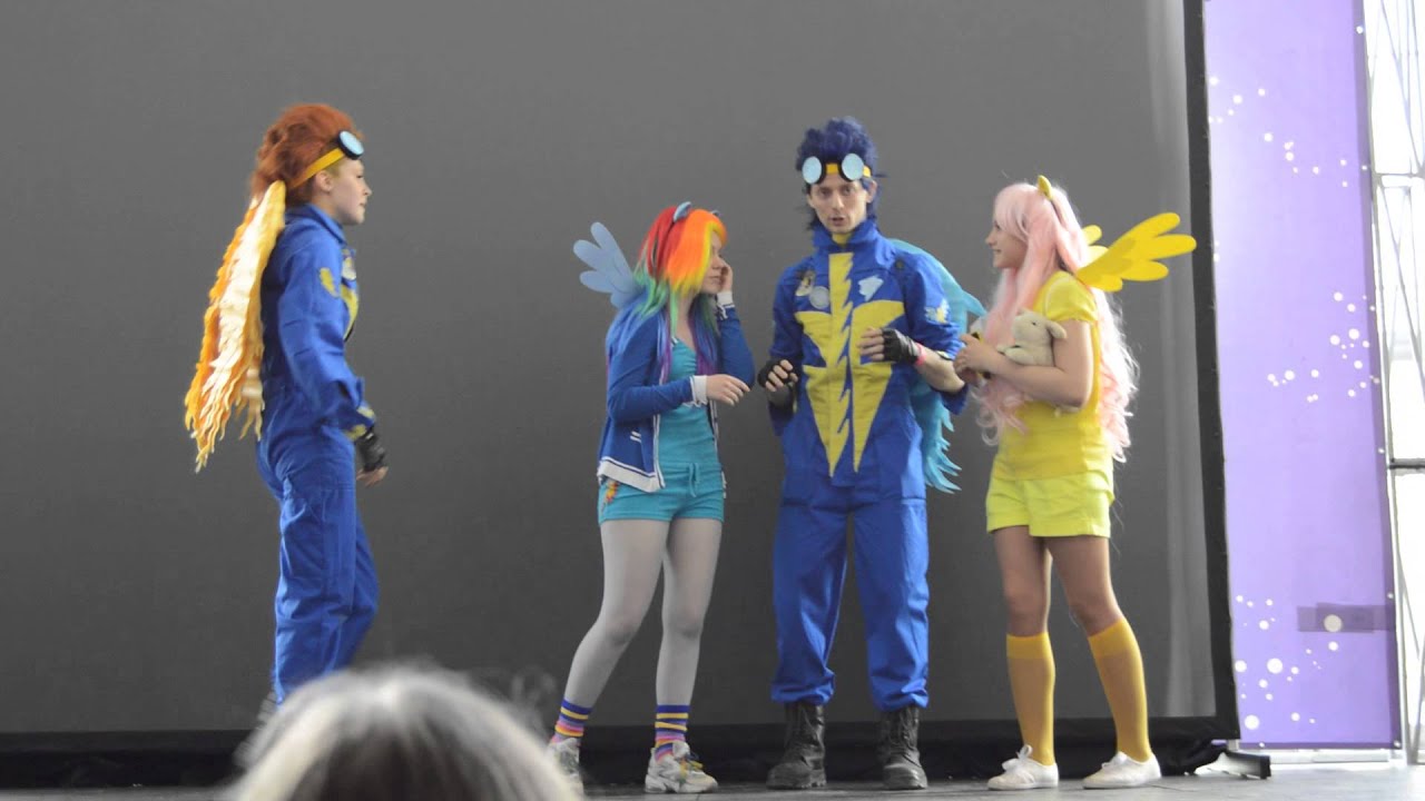 РБК 14 Конкурс косплей-дефиле. Spitfire и Soarin.