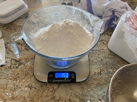 How to Use a Kitchen Scale - Sugar Spun Run