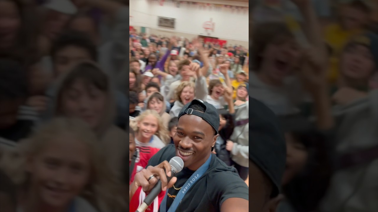 Brought my Olympic Gold Medal 🥇 back to my Middle School 🇨🇦 