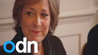Lynda Bellingham dies peacefully after cancer battle