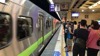 (4K)台鐵1192次 EMU900型區間車 台北站進站