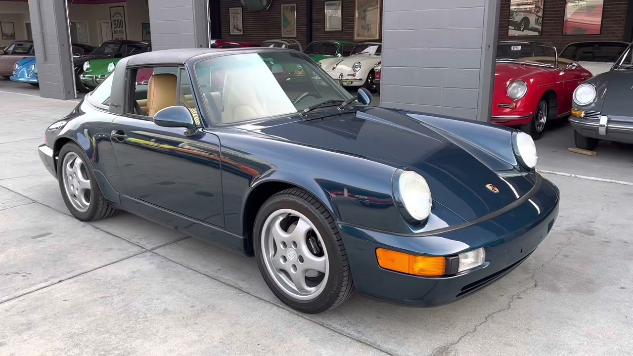 1992 Porsche 964 Carrera 2 Targa Amazon green metallic