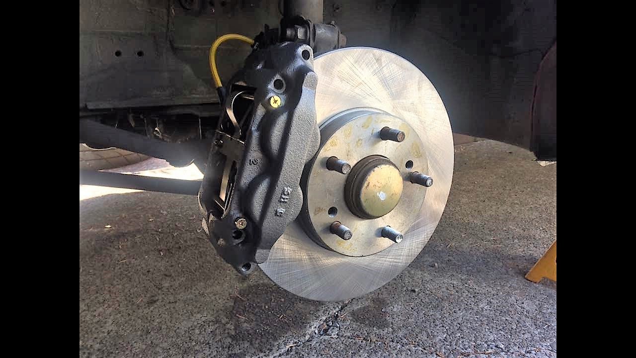 Z32 brake calipers Clearance