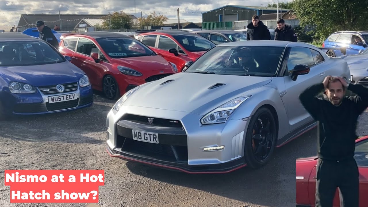 HOT HATCH HERO'S @ THE MOTORIST - SURPRISE GUESTS! *NISSMO R35 GTR* *LAMBORGHINI PERFORMANTE*