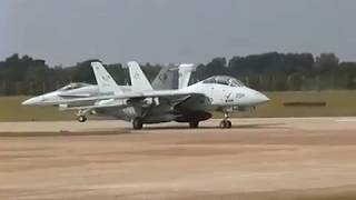 Grumman F-14 Tomcat Departing Mildenhall - AIRSHOW WORLD
