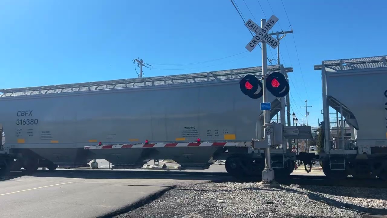 College Street Railroad Crossing, Greenbrier, TN