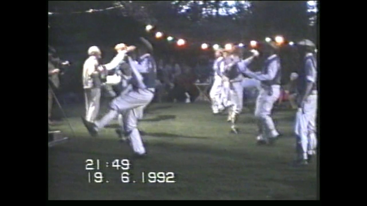 Thames Valley Morris Men at Midsummer 1992