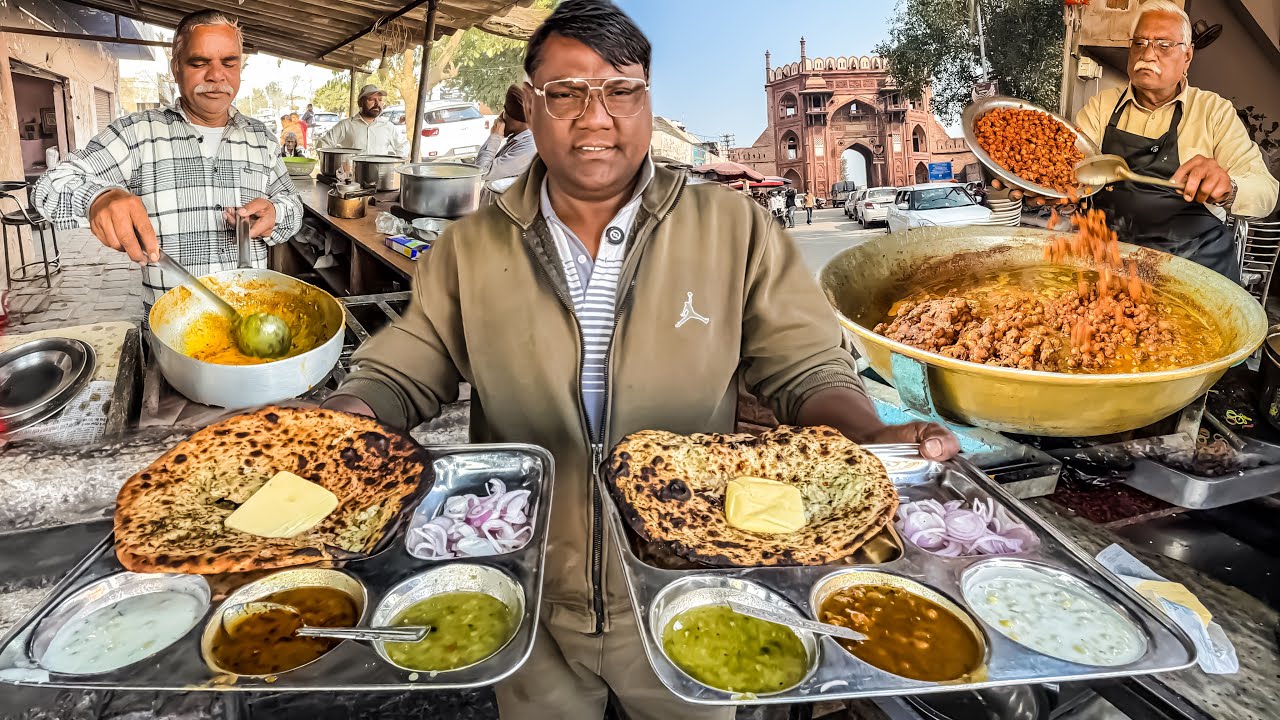 Most Famous Street Food In India | Flying Amritsari Kulcha, Russian Street Food & Punjabi Dhaba Food