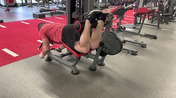 Lying Leg Curl / Toes Neutral / Plantarflexed / 1 & 1/4 Rep at Top