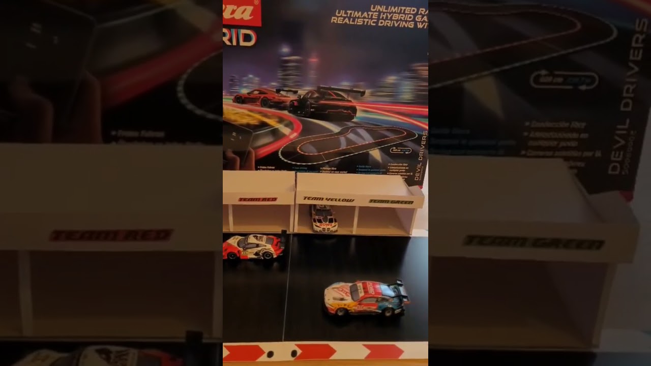 Carrera Hybrid - Messe 2026 Countdown - Neue Boxengasse? 