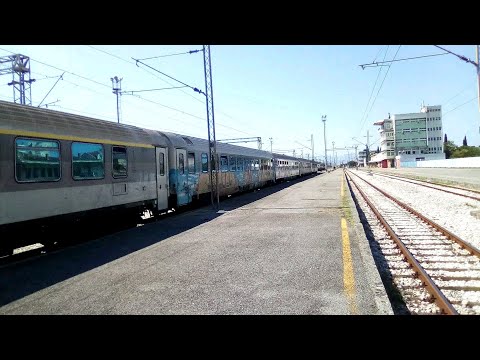 Video: Željeznička Stanica Kao Javni Prostor