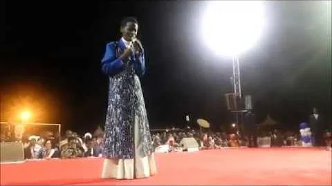 Doreen Amlani   Wamkimbiliao Bwana Hawataaibika Milele