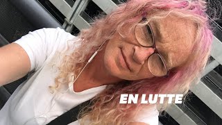 Être Non Binaire, C'est Aussi Ne Pas Pouvoir Se Déplacer Comme Tout Le Monde Être Non Binaire, C'est Aussi Ne Pas Pouvoir Se Déplacer Comme Tout Le Monde
