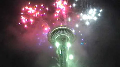 2010 New Years Space Needle Fireworks - Seattle, WA - HQ