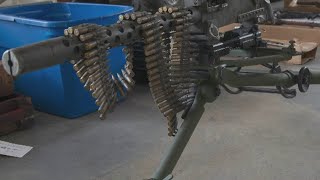 Machine guns, meth, pills found in Gresham; felon arrested