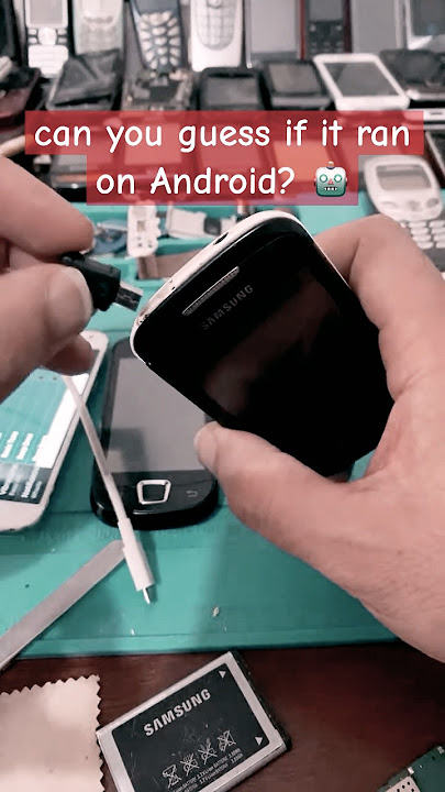 Did This Old Samsung Phone 📱 Run on Android? 🤔 #smartphone  #technology  #mobile #tech #reels #old