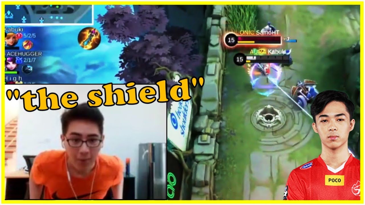 FwydChickn's reaction to Kabuki Rose Gold item switch