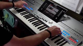 Young Blood (Cover) - Yamaha Tyros 5 screenshot 2
