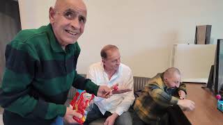 Köksal Baba Çıldırdı Rıçıt Şekeri Zorla Ağzına Sıkıştırdı