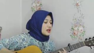 Story wa cewek cantik manis bermain gitar