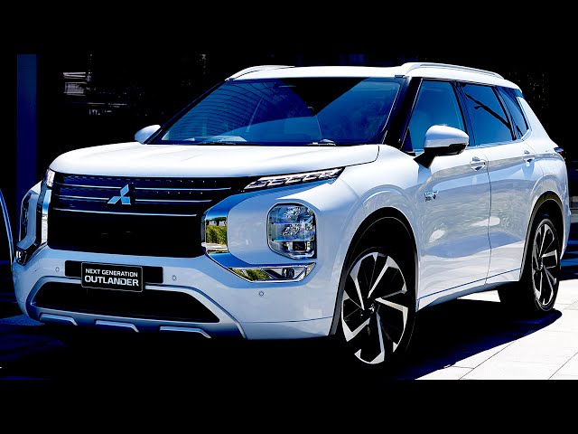 2022 Mitsubishi Outlander - Full-Size Family SUV! 