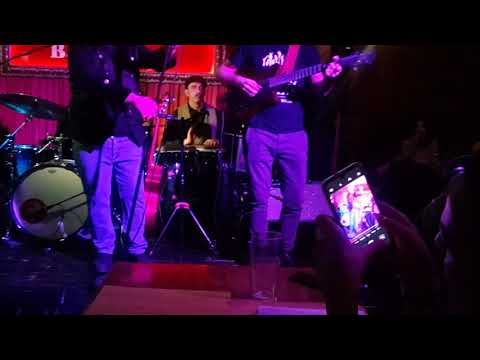 Fabiopizzicato-ATTENTI AL LUPO-