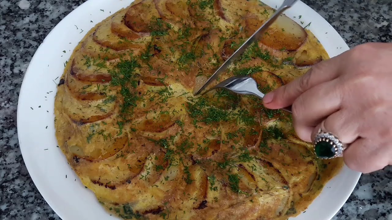 Tadı Ayrı Güzel Görüntüsü Ayrı Bir Güzel Bu Tarif Kaçmaz Patatesli Omlet / Kahvaltı Tarifleri Tadı Ayrı Güzel Görüntüsü Ayrı Bir Güzel Bu Tarif Kaçmaz Patatesli Omlet / Kahvaltı Tarifleri