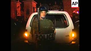 Iranian students replace UK flag with Palestinian flag at UK building screenshot 4