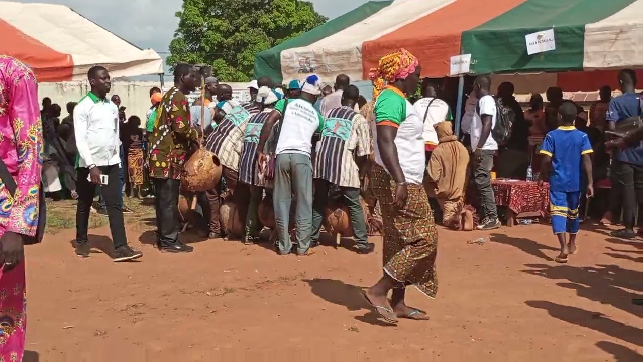 Le boloye danse de réjouissance pratiquée par les forgerons en pays sénoufo (danse de la panthère)