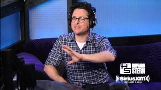 J.J. Abrams On Why Luke Skywalker's Isn't In The Force Awakens Trailer
