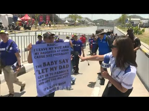 Fans Jauh Jauh Dari Bali! Istrinya Ngidam Helm MARQUEZ | MOTOGP MANDALIKA (29/09/24)