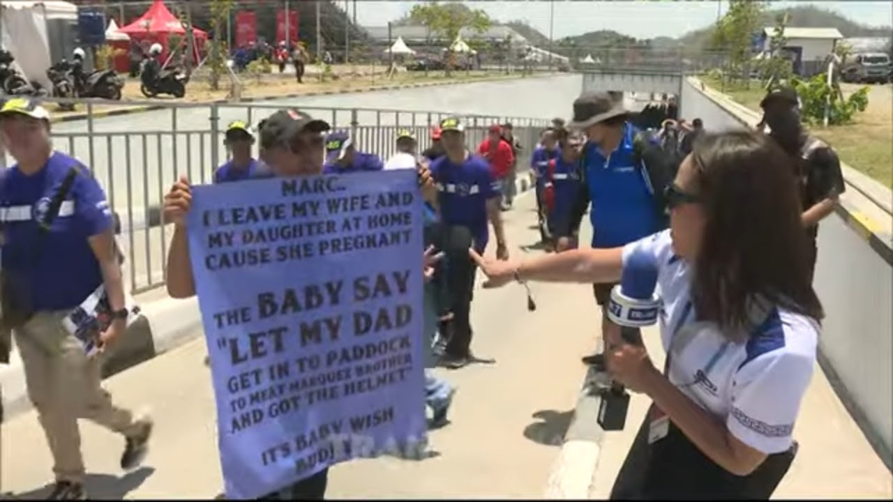 Fans Jauh Jauh Dari Bali! Istrinya Ngidam Helm MARQUEZ | MOTOGP MANDALIKA (29/09/24)