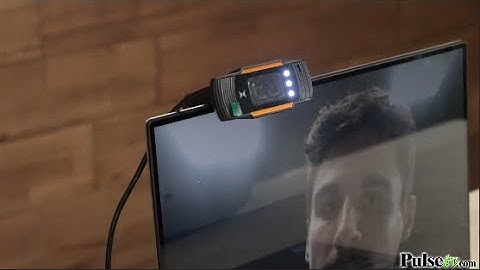 Studio Web Camera with Microphone and LED Portrait Lighting