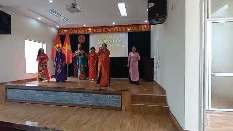 tốp  ca  nữ  khu  tiến bộ  hát bài  đêm trường sơn nhớ bác