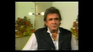 JOHNNY CASH TALKS ABOUT ELVIS PRESLEY - THE LATE LATE SHOW NOVEMBER 11 1988