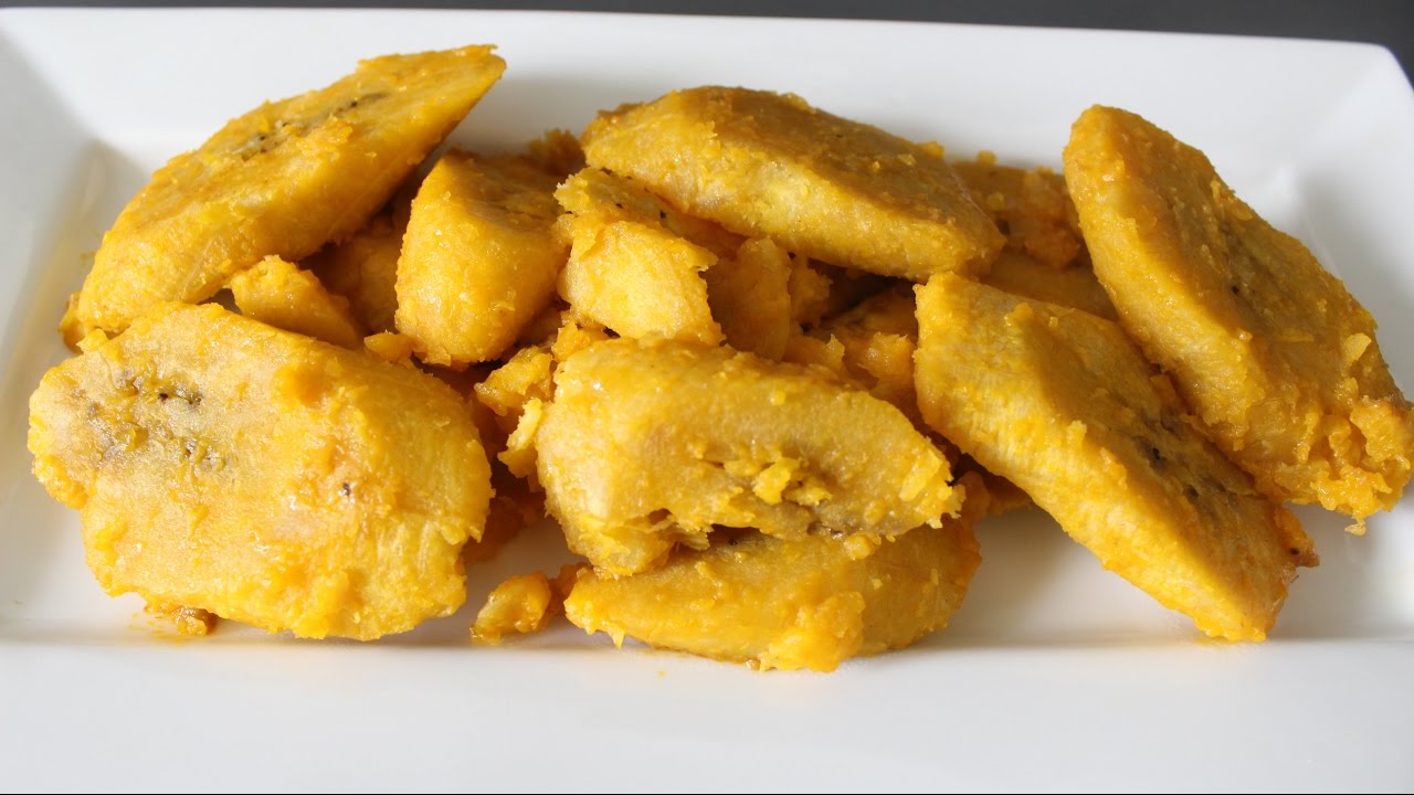 Cuisine Camerounaise Banane Plantain Malaxée à l'huile de palme